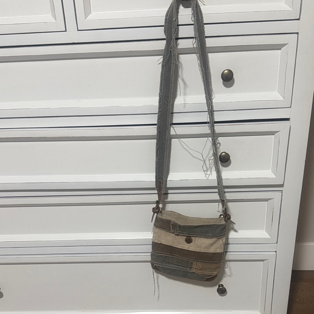 Trendy Gray and Tan Crossbody Bag